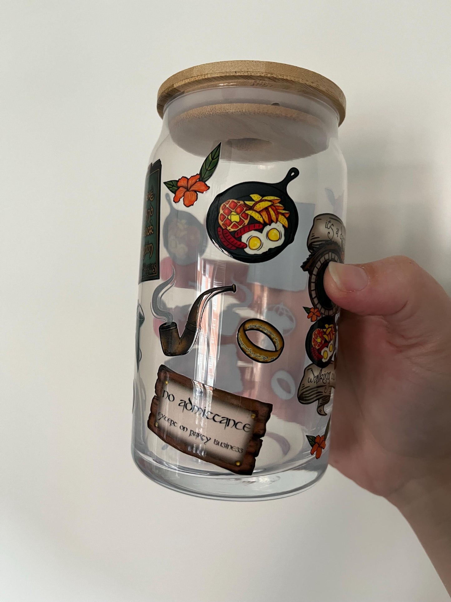 Hobbit lord of the rings themed glass cup 16oz tumbler for iced coffee fizzy drinks